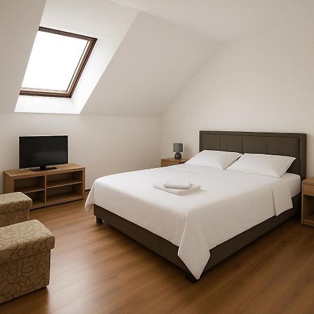 Apartment And Rooms D&J Žabljak Eksteriør billede